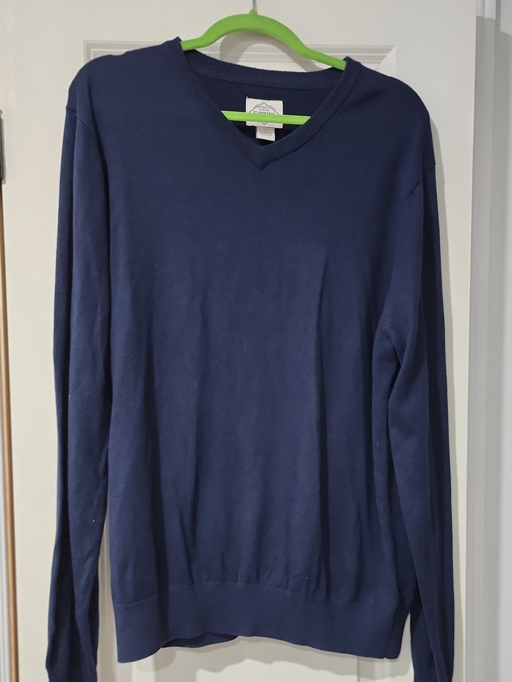 ⛴️St. John's Bay Men's Blue Cotton Blend V-Neck Size Large